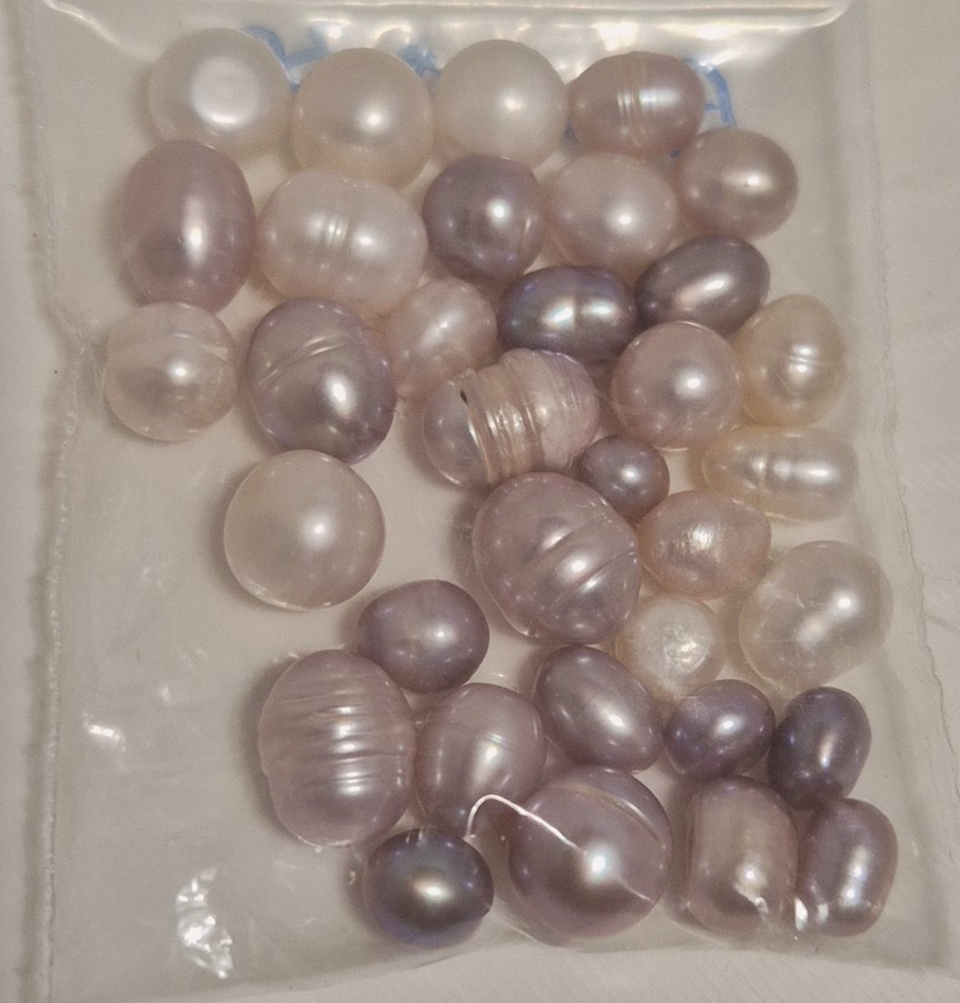 Pearls - Mixed Sizes